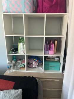 9 cubbie bookshelf