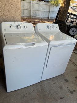 GE Washer and Gas Dryer Set
