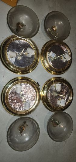 CEILING MOUNT LIGHT FIXTURES