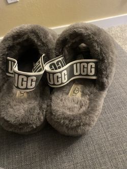 Ugg Slippers 