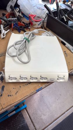 Belkin 6-Outlet Surge Protector – 6 ft Cord