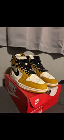 Jordan 1 Yellow