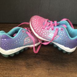 Girls Sketchers Gymshoes Size 10.5