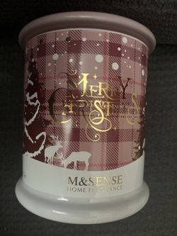 New in box M & SENSE scented candle fragrance is frosted rose Great Christmas gift