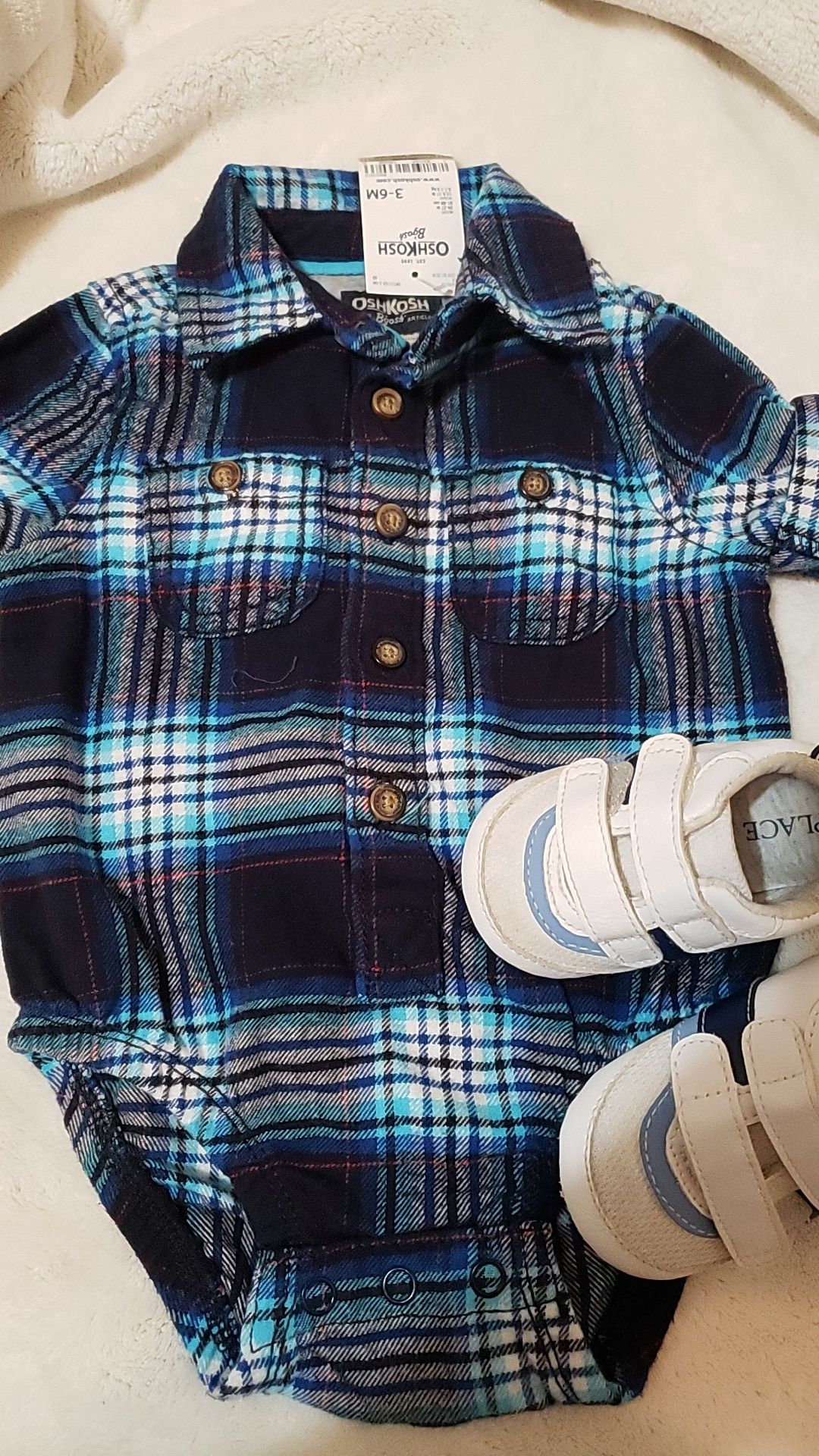 Baby oncie + Shoes 3-6 months