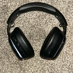 Bluetooth/Wired Headphones With Mic Piece And Webcam! (Click On Photos To See Full Image)