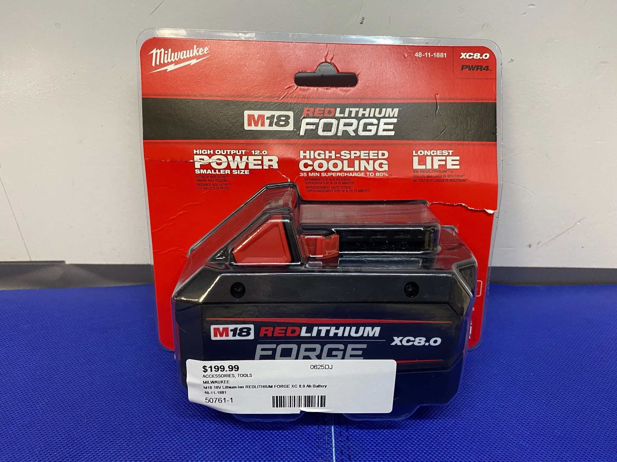 MILWAUKEE 48-11-1881 M18 18V Lithium-Ion REDLITHIUM FORGE XC 8.0 Ah Battery Pack