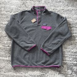 New Patagonia T Snap Fleece Size Women’s XL