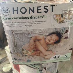 Brand New Of Diapers Size 5