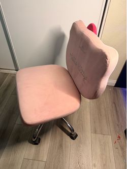 Hello kitty chair