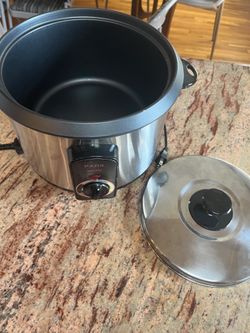 PAR 7 Cup rice cooker new in box