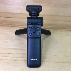 Sony shooting grip with wireless remote commander GP-VPT28T