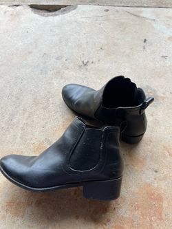 Ankle boots