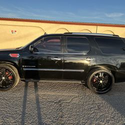 07 Cadillac Escalade Premium 