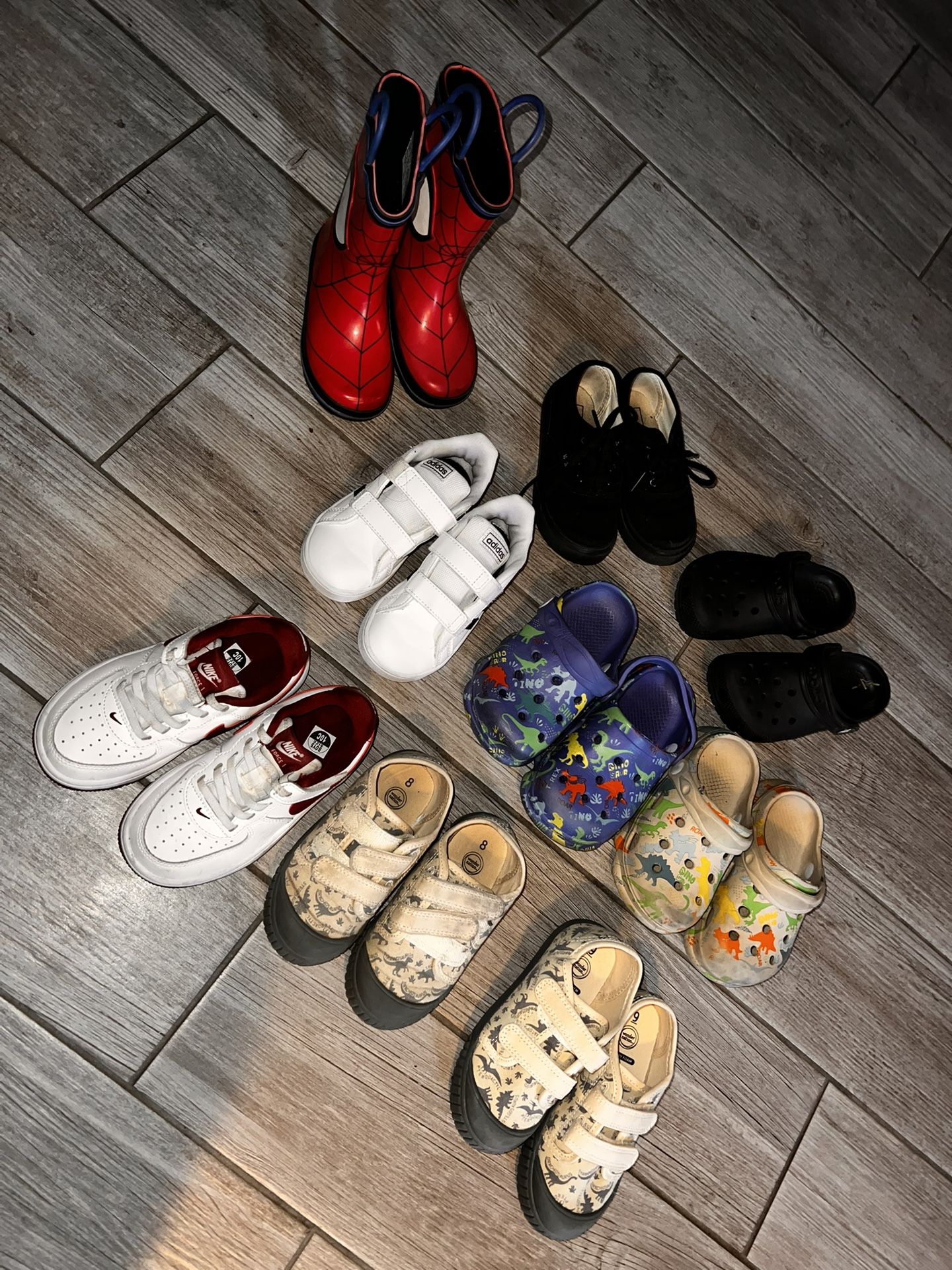 Kids Shoes Size 8-10c
