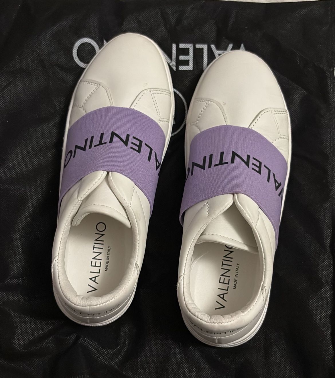 Valentino Women Size 7