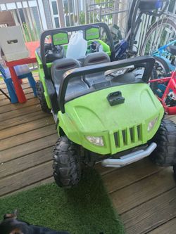 Electric toy car