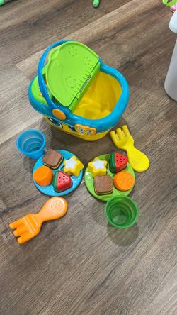 Leapfrog shapes and sharing picnic basket