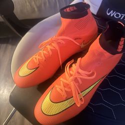 Mercurial Superfly 4 
