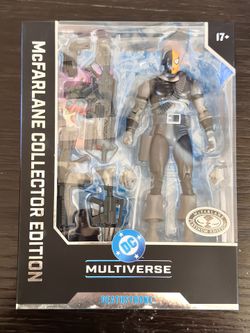Deathstroke the Terminator DC Multiverse Collector Edition Deathstroke Platinum (Chase) Action Figure