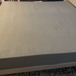 Zinus Spa Sensations Serenity 12" Memory Foam Mattress (KING)