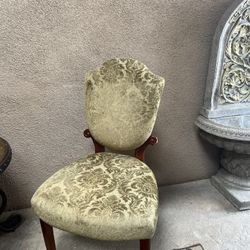 Vintage Accent Chair