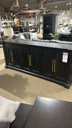 Tv stand