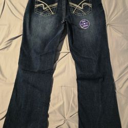 NEW Womens Wallflower Curvy Jeans