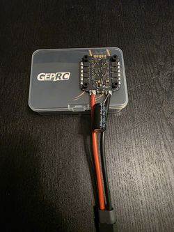 1x GEPRC TAKER H65 8S 32-BIT 65A 4-IN-1 ESC