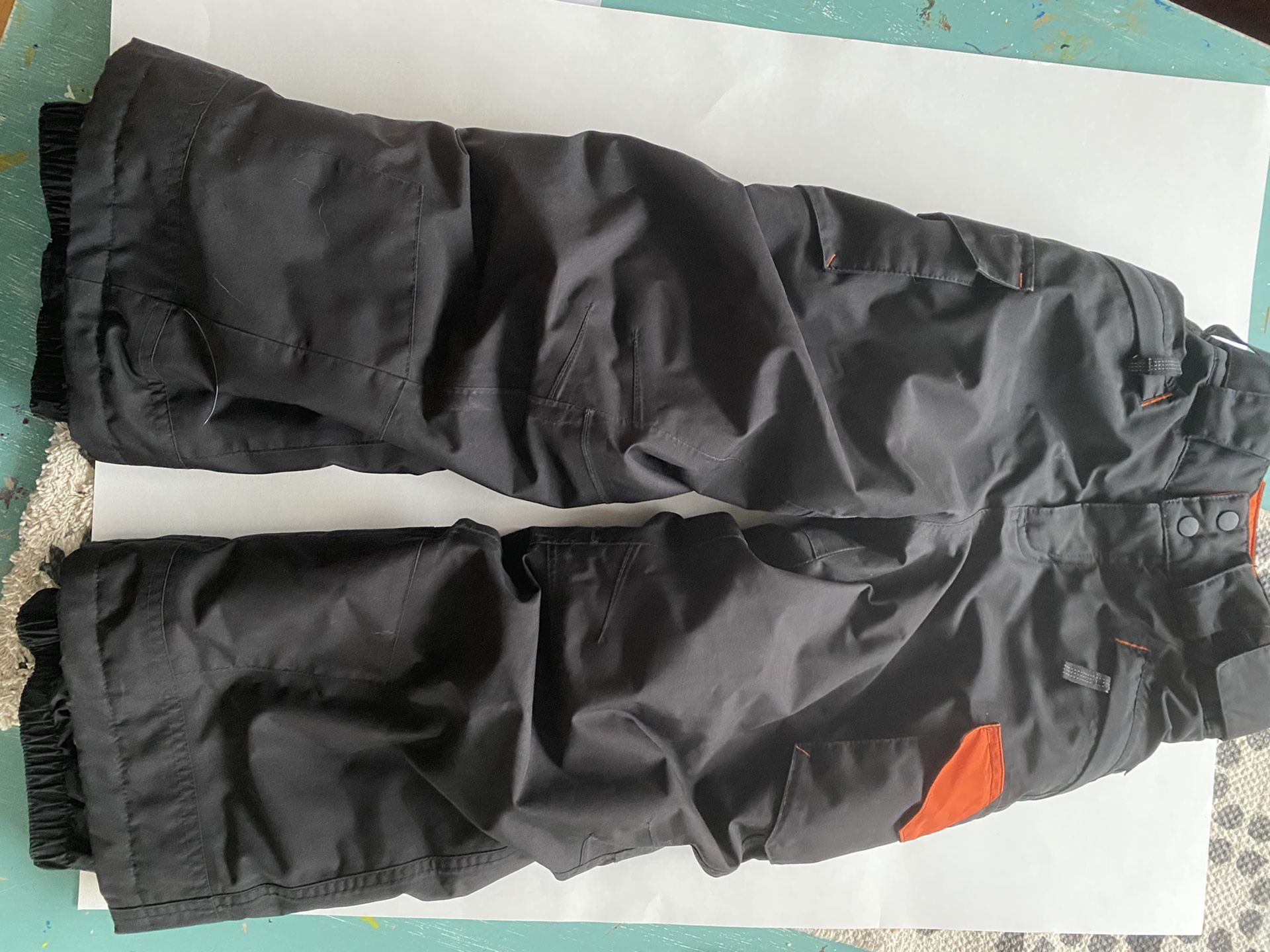 Patagonia Boys Ski Pants S(8)