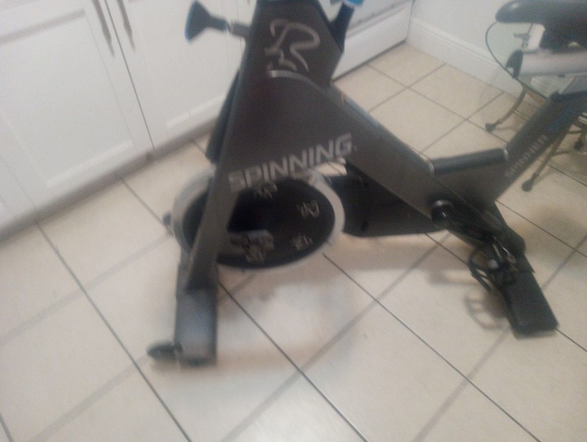 Precor Spinner Shift Exercise Bicycle