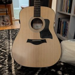 Taylor 110E Acoustic Guitar w/Gig Bag