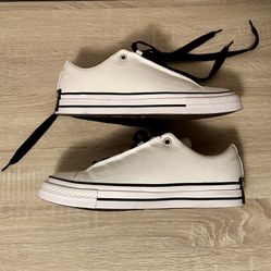 Converse Chuck Taylor All Star Low Puff - White