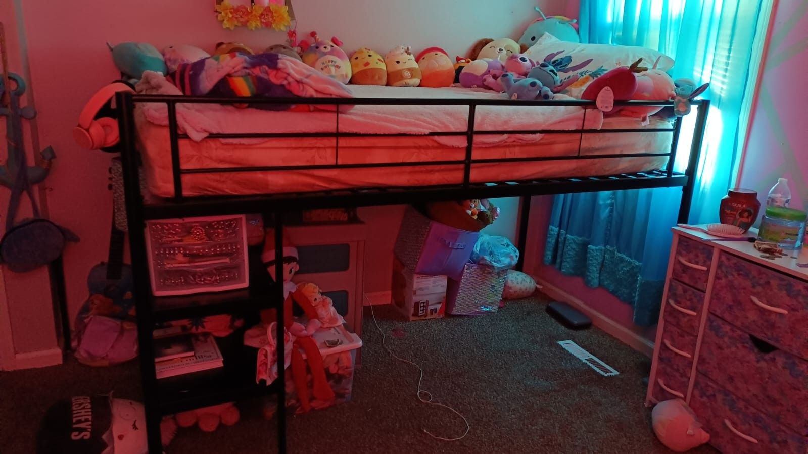 Loft bed