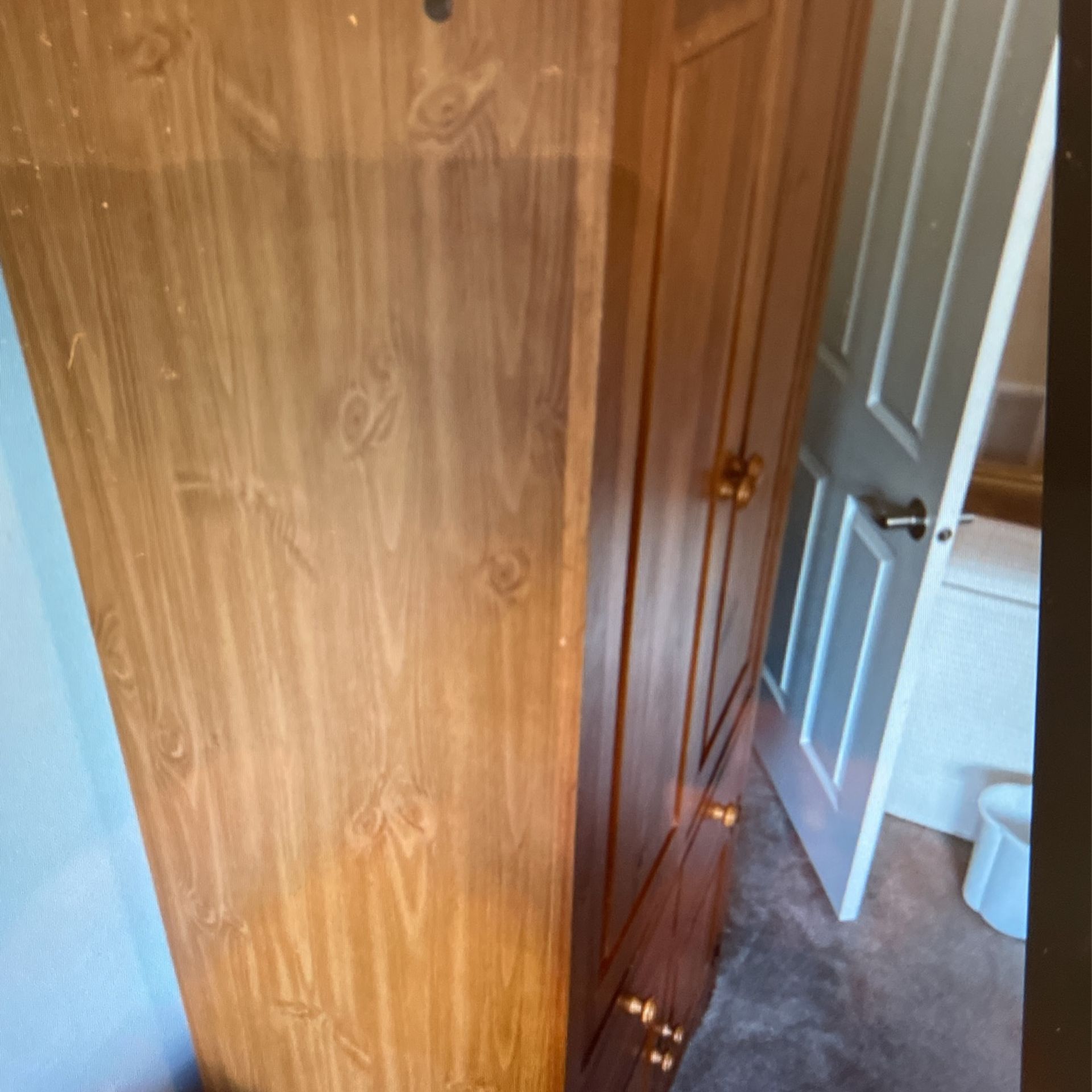 Broyhill Solid Wood TV Armoire for Sale in Kent, WA OfferUp