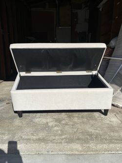 Storage bench 27x45x18 18 H