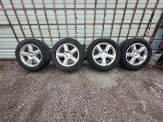2007-2014 Chevy Tahoe LTZ 20 inch wheels and tires / rims and tires OEM