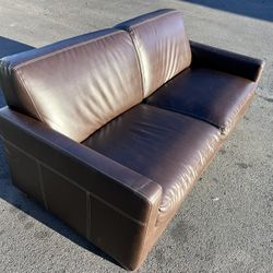 REAL LEATHER Brown Pull out Bed Couch sectional couch sofa recliner (FREE CURBSIDE DELIVERY)