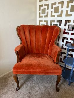 Vintage arm chair