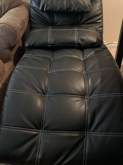 Coaster Furniture Carlsbad Chaise Lounge - Brand New