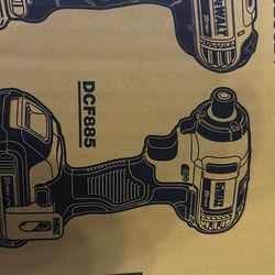Dewalt Drill combo kit