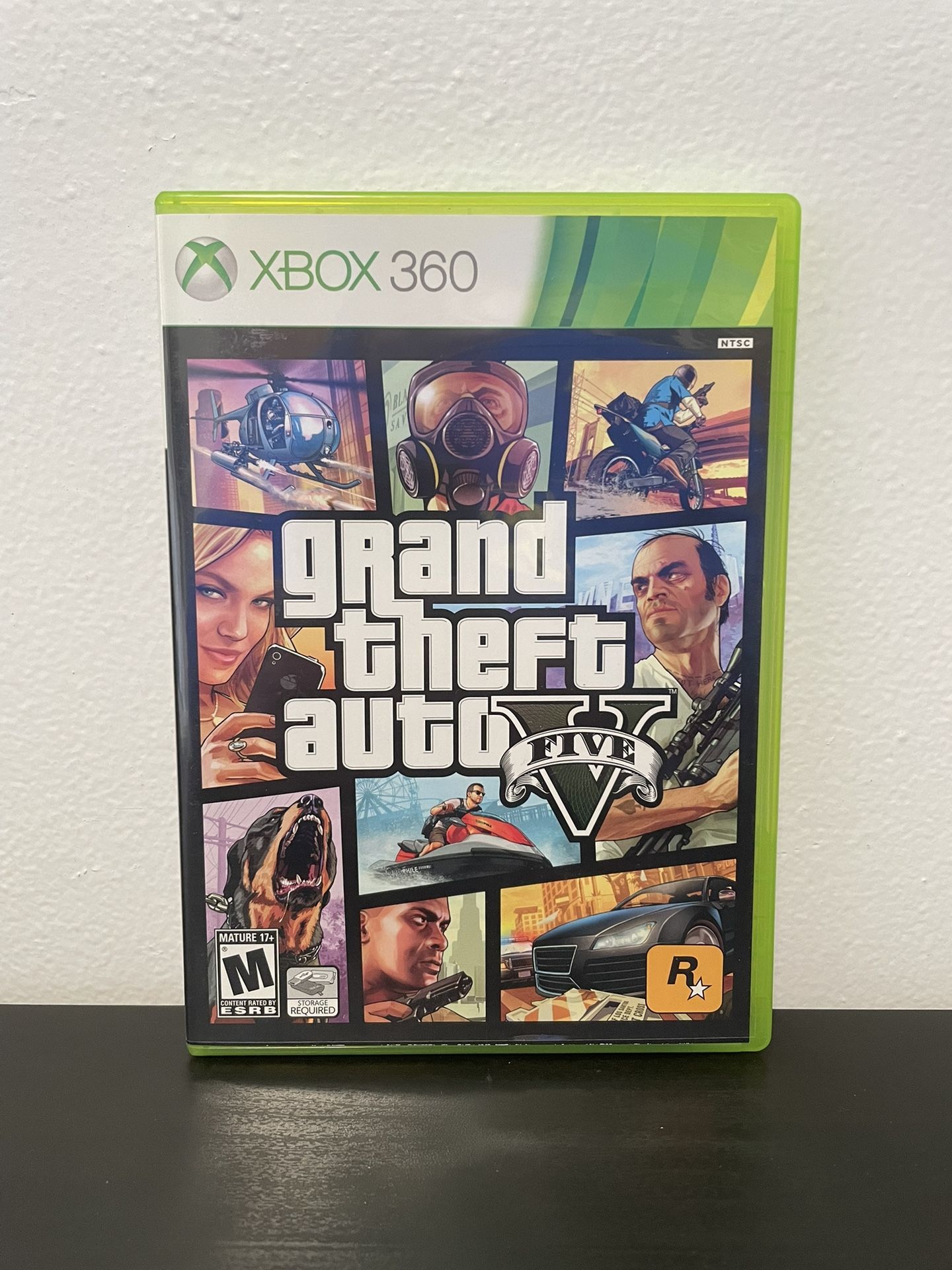 GTA V Xbox 360 Like New Grand Theft Auto 5 w/ Manual Rockstar Games