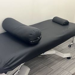 EARTHLITE ELECTRIC LIFT TREATMENT TABLES – PROFESSIONAL SPA EQUIPMENT