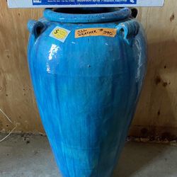 Fountain/vase
