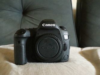 Canon EOS 5D mark IV