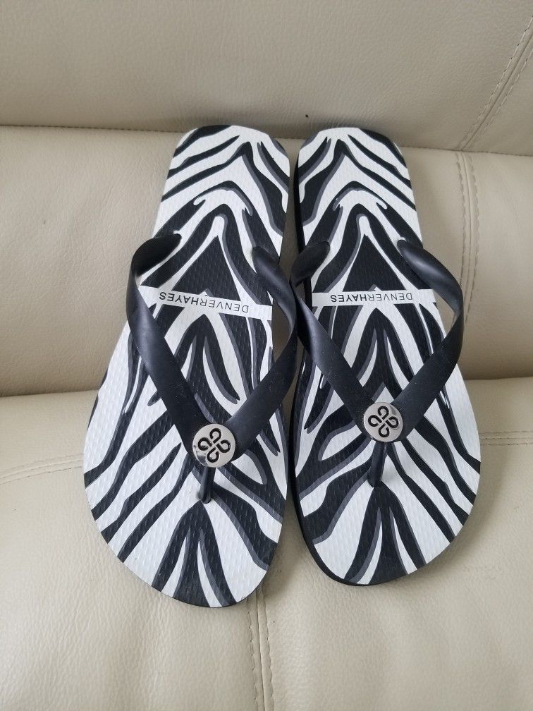 Denver hayes Flip flop