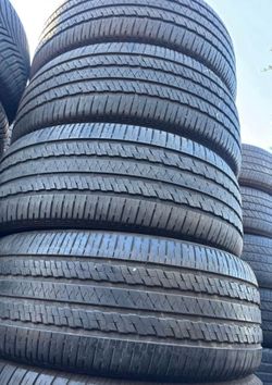 265/50/20 Bridgestone set de llantas usadas en buenas condiciones las 4