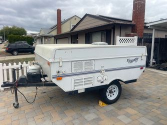 2003 Flagstaff 176 SD LTD