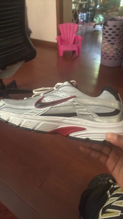 Nike initiator