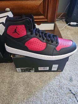 Mens 11 jordsn access shoes